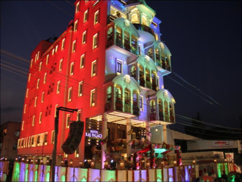 Hotel Raj Palace Ahmednagar Esterno foto